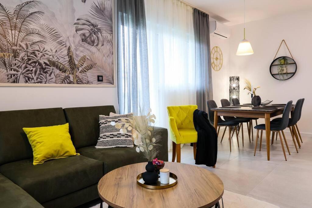 Grgic Apartments - Lux Apt2 - Free Parking Zagreb Ngoại thất bức ảnh