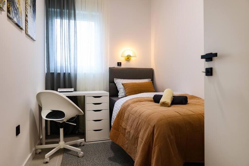 Grgic Apartments - Lux Apt2 - Free Parking Zagreb Ngoại thất bức ảnh