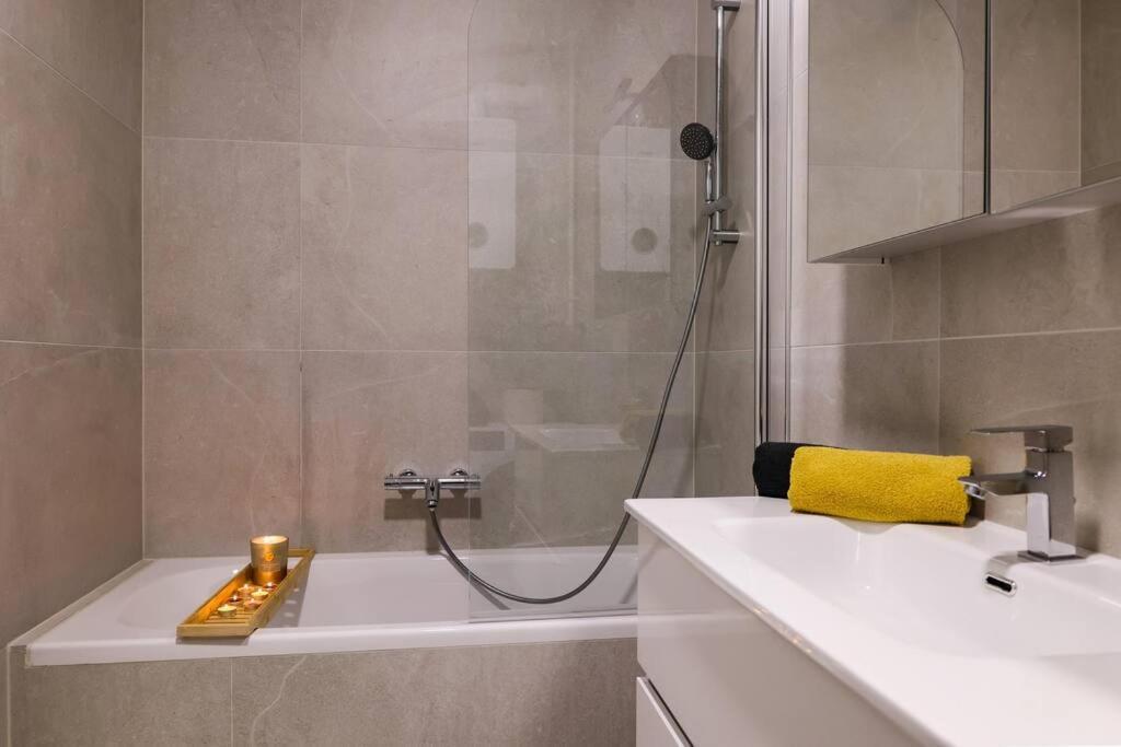 Grgic Apartments - Lux Apt2 - Free Parking Zagreb Ngoại thất bức ảnh